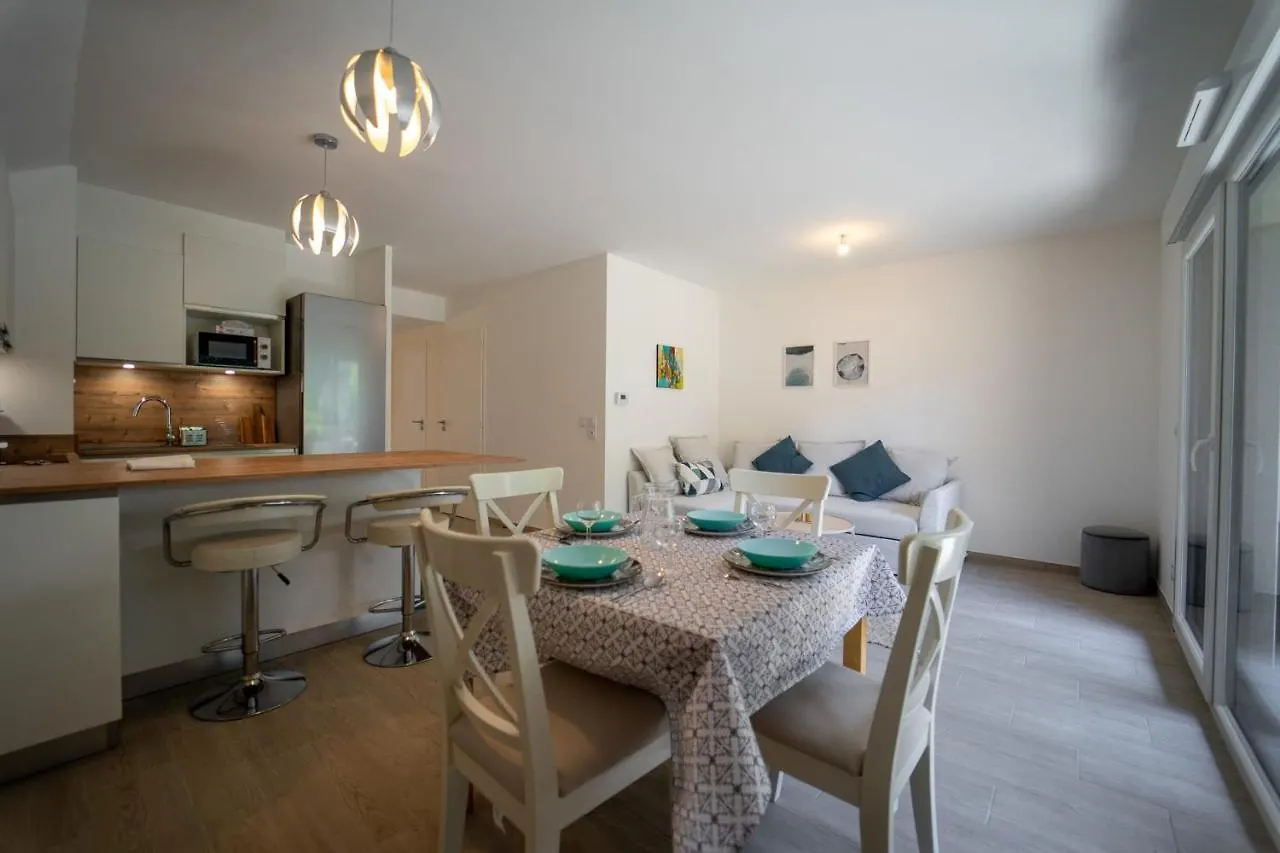 Au Bonheur Du Lac Charmant Appartement Pour 4 Personnes Duingt